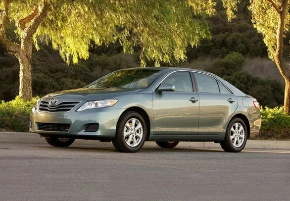 TOYOTA CAMRY 2010 PROBLEMAS