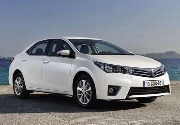 TOYOTA COROLLA 2013 PROBLEMAS