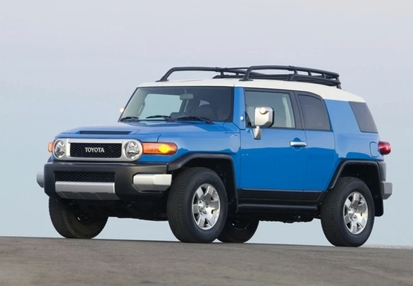 TOYOTA FJ CRUISER 2010 PROBLEMAS