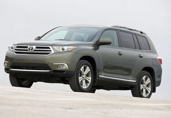 TOYOTA HIGHLANDER 2011 PROBLEMAS