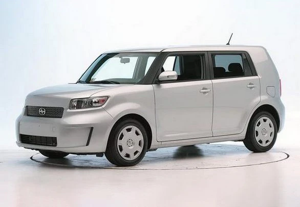 TOYOTA SCION XB 2009 PROBLEMAS