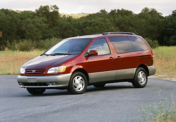 TOYOTA SIENNA 2002 PROBLEMAS
