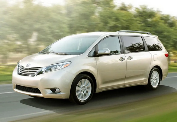 TOYOTA SIENNA 2018 PROBLEMAS